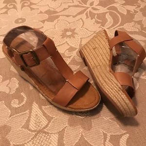 Lucky Brand Leather Wedge Sandals 8 1/2